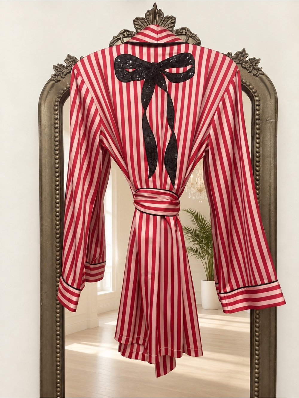❤🖤 Satin Bling Sequin Bow Candy Stripe Detail  Robe